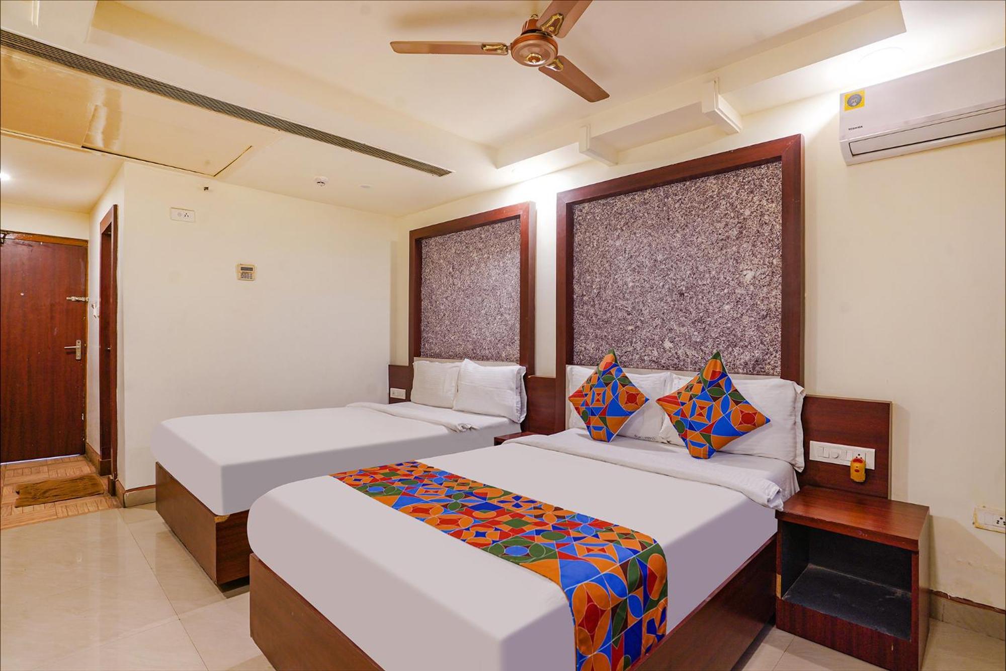 Fabhotel Golden Way Vijayawada Exterior photo